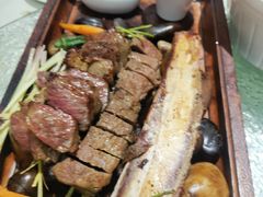 果木炭烧牛肋骨-雅盛品931海鲜酒家