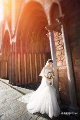 布拉格小镇-巴黎婚纱摄影工作室