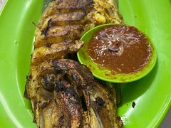 -明记烧鱼美味店