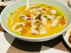 -港丽餐厅(来福士店)