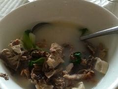 鸭架汤-金陵后厨·南京菜(新街口秣陵路店)