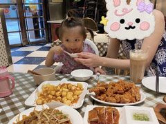 -新大咀港式茶餐厅(宝山万达店)