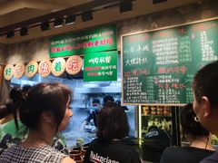 -云阿蛮云南生烫牛肉米线(奉贤路店)