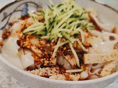 -汗腾格里·风味餐厅(新疆驻京办店)