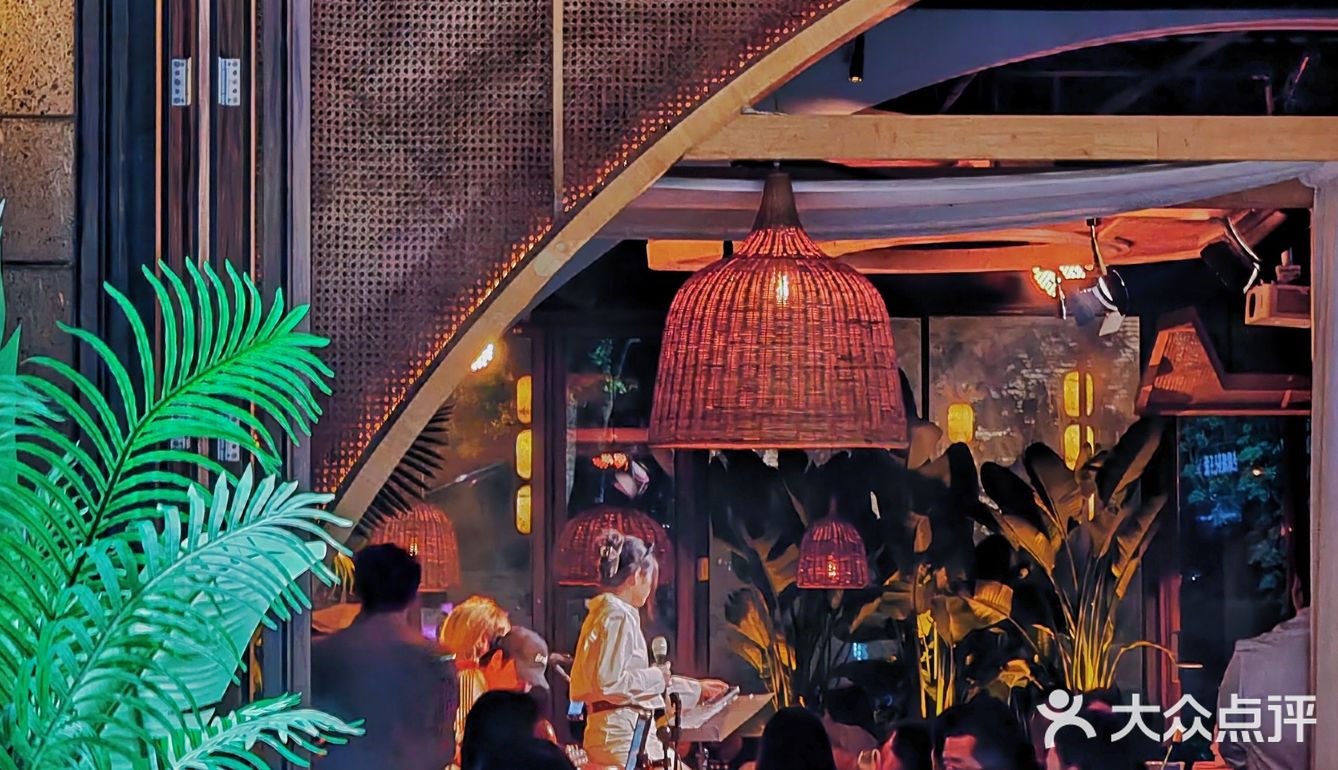 南门这家音乐餐酒吧‼️这周去了三次💃💃