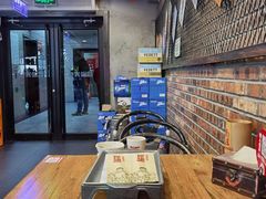 -管氏翅吧(中关村店)