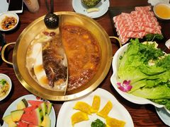 -重庆爽翻天老火锅(临平万达广场店)