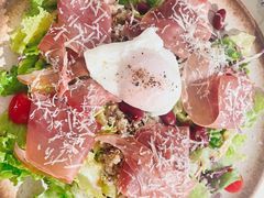 帕尔玛火腿配黎麦全谷物沙拉-沏点Trattoria意大利餐厅(新街口店)