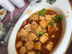 -穆豪麦蒸碗羊羔肉