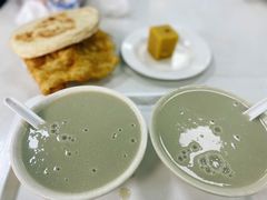 豆汁-老磁器口豆汁店(天坛店)