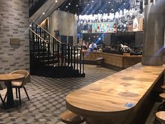 -星巴克臻选(湖滨道店)