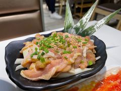 腌制鸡腿肉-八乔煎肉馆·丹东特色煎锅(梅林店)