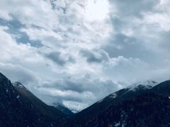 -亚拉雪山风景区