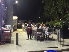 -龙巢盱眙龙虾·牛蛙·烧烤宵夜(八卦岭店)