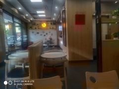 -华莱士·全鸡汉堡(黄岐1店)