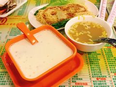 热鲜奶椰汁西米露-顺记冰室(宝华路店)