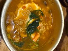 -恩你小木屋·韩式料理(假日广场店)