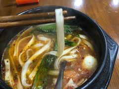 砂锅韭叶粉-猪脑壳凉面(武陵源店)