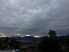 -鬼笑石后山停车场