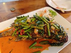 -两兄弟Song Pee Nong(2号店)