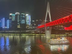 -小天鹅火锅·一线江景洪鼎旗舰店(洪崖洞店)