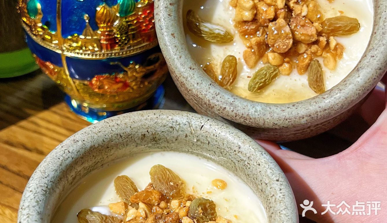 是不是只有五道口才有酸奶粽子❗️❗️