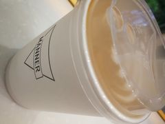 澳白-Manner Coffee(大宁国际商业广场店)