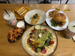 -HELLO 27 意面·沙拉·帕尼尼