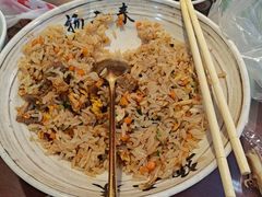 -扬二春炒饭(国庆路总店)