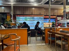 -哈尔滨小酒馆·鲜肉现穿自助烧烤(康新花园店)