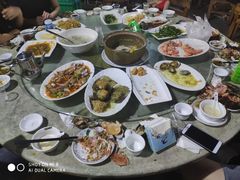 -四川小胡子海鲜(丁村万人海鲜广场店)