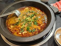 -灶知轩湘西石锅鱼(万佳广场店)