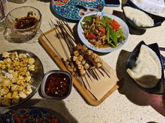 -蚝堡·生蚝海鲜烧烤物种起源•海肠捞饭(刘公岛店)