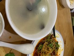 -东北小二东北菜(大车家巷店)