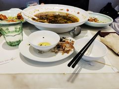 -港丽餐厅(高德置地店)