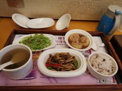 -莉泽月子中心(鹅潭汇店)