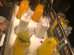 -领鲜活海鲜榴莲自助火锅(东门店)