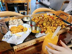 -炸鸡情侣韩式料理(中央大街店)