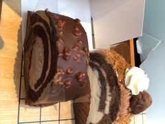 -Dough&Joe团憩(瑞虹天地月亮湾店)