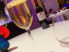 -AZUR聚(香格里拉饭店)