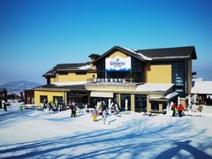 -中旅松花湖滑雪场