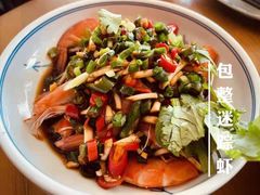 -包整·丝娃娃(一览甲秀楼风景店)