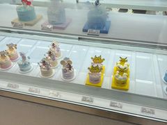 面包甜点陈列柜-好利来(七宝领展广场店)