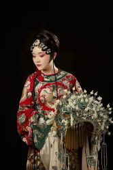 -盘子女人坊古装写真摄影(厦门总店)