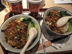 -蒙自源米线大王(东站店)