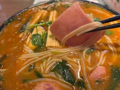 -肥汁米蘭香港米线(定西路店)