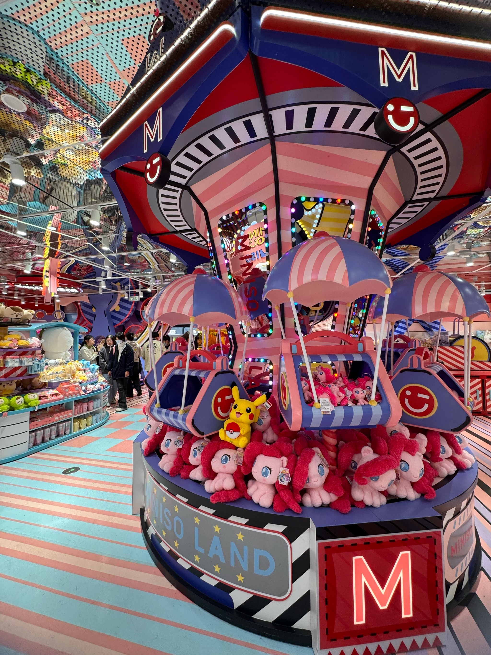 双轮驱动构建IP生态，名创优品MINISO LAND西北首店登陆西安