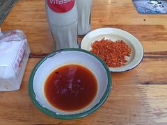-拈签一笑黄牛肉辣卤串串