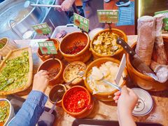 -云阿蛮云南生烫牛肉米线(奉贤路店)