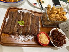 带鱼卷饼-北塘海鲜·天津菜(大光明桥旗舰店)